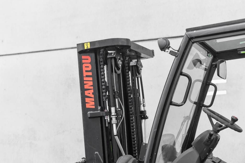 Manitou MC 30-4 D