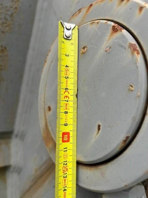 Hitachi ZX 690 Tandenbak