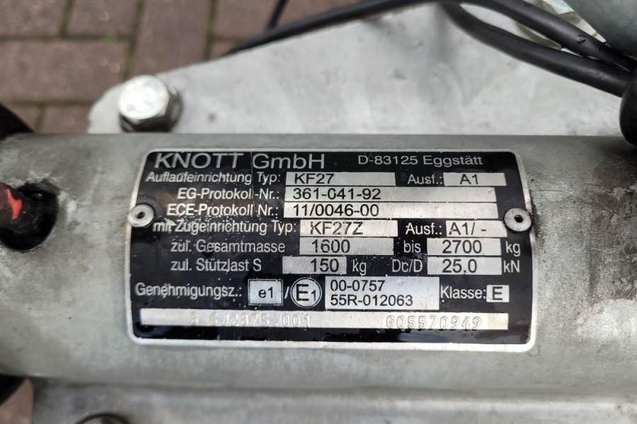 Saris C2700 2 Axel Trailer, Maximum payload: 2045 kg, In