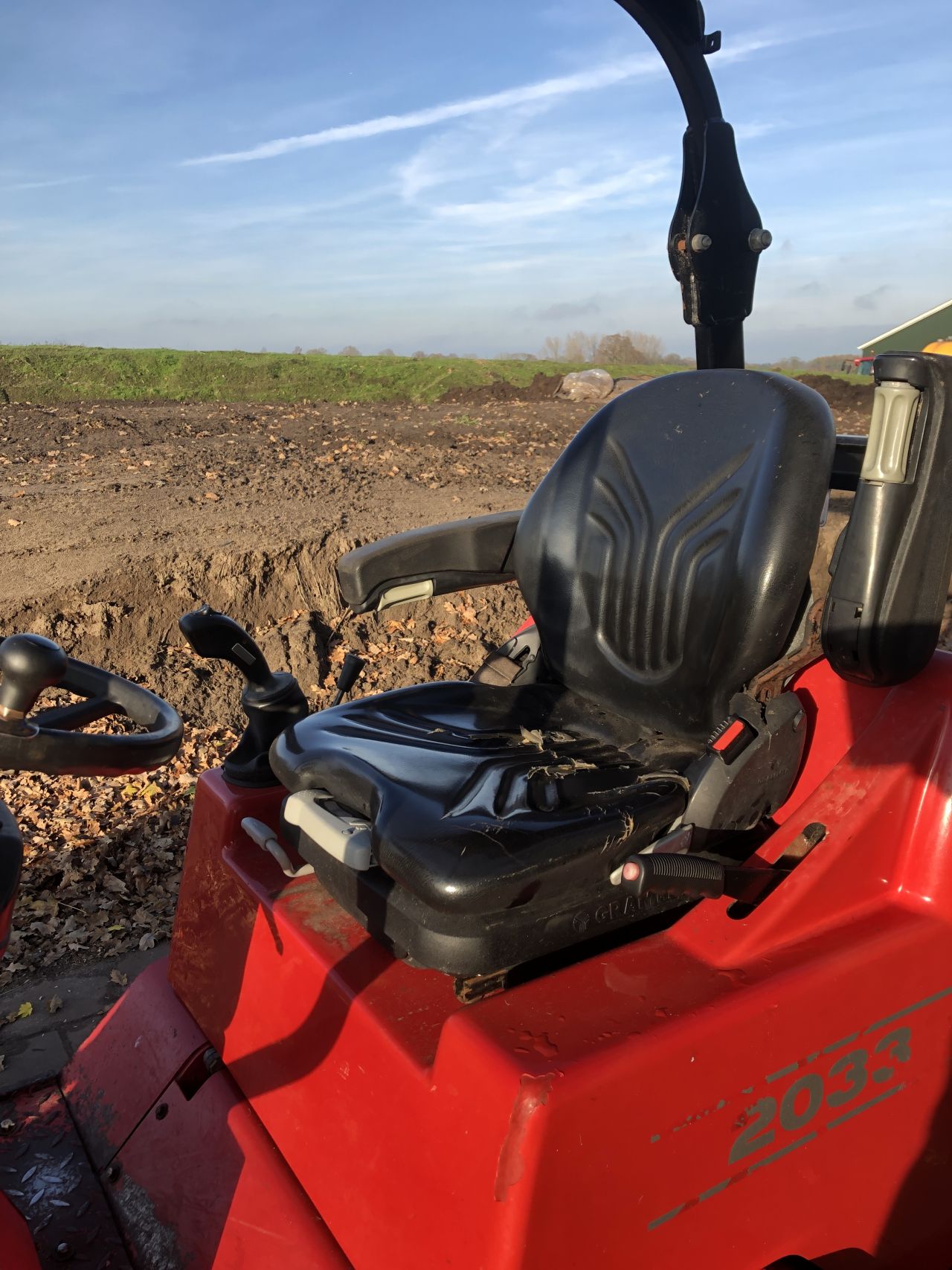 Schaffer 2033 minishovel