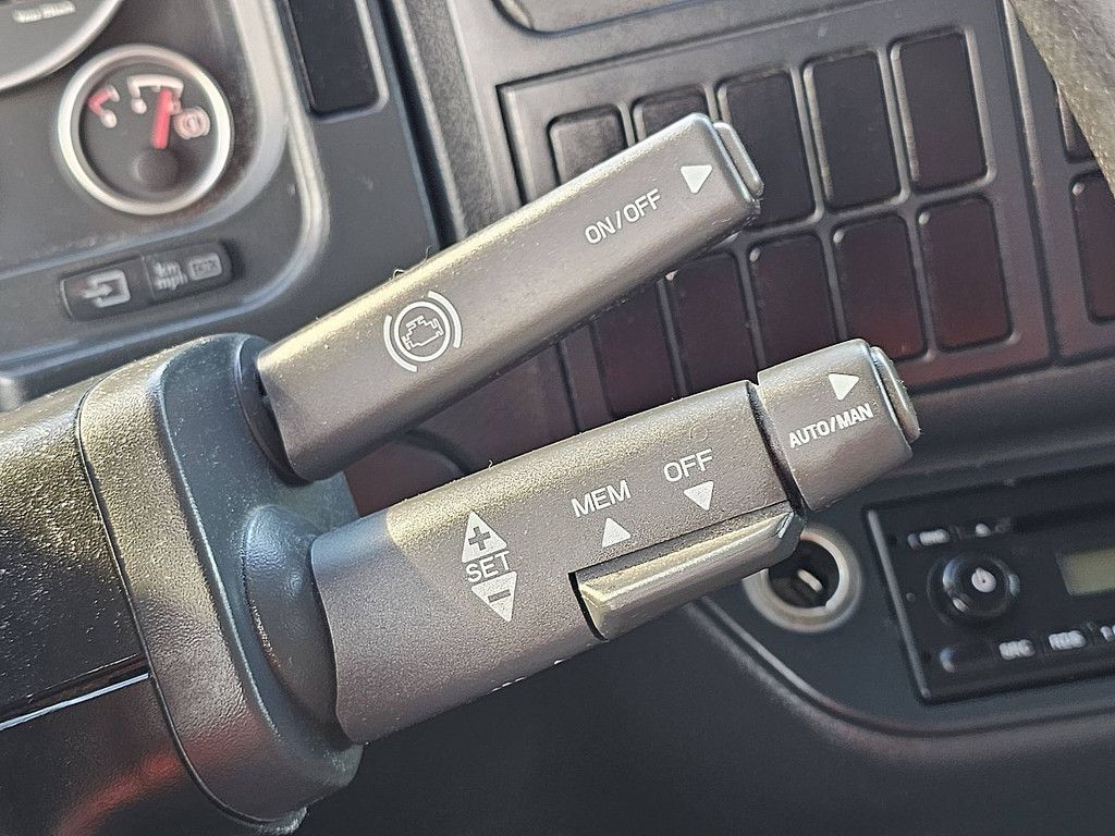 M.A.N. 18.240 TGM airco taillift