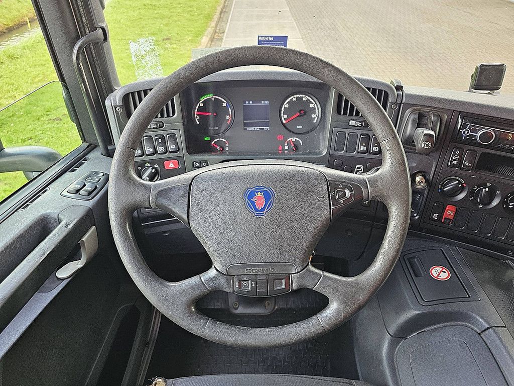 SCANIA P280