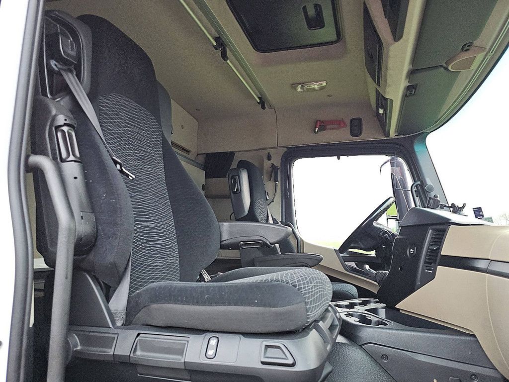 MERCEDES-BENZ ACTROS 1840 adr ex/iii fl at