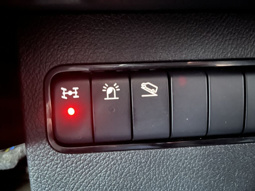 Mercedes-Benz Sprinter 516 CDI L2H2 4X4 / Euro 6 / Servicebus / Bott Inrichting / GVW 5.000 KG / Trekhaak 3500 KG / Dubbel Lucht / Tacho / Airco / Camera /