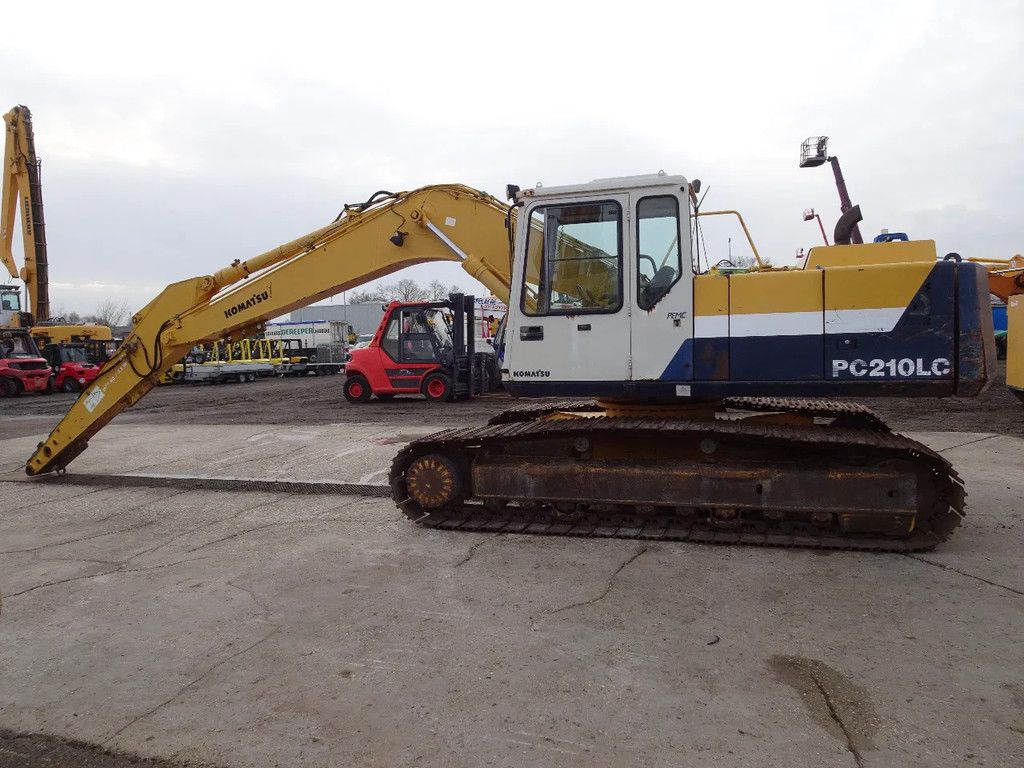Komatsu PC210LC-5K