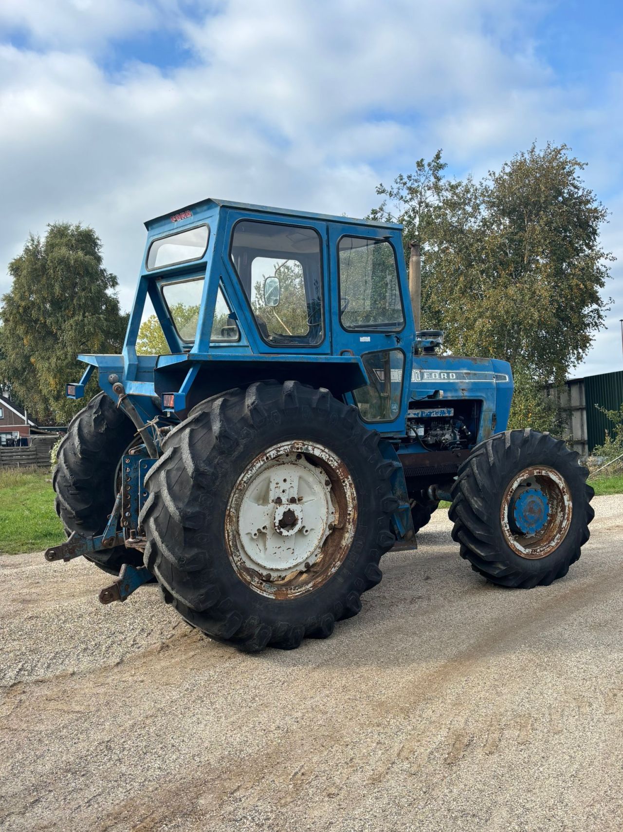 Ford 9600 4WD