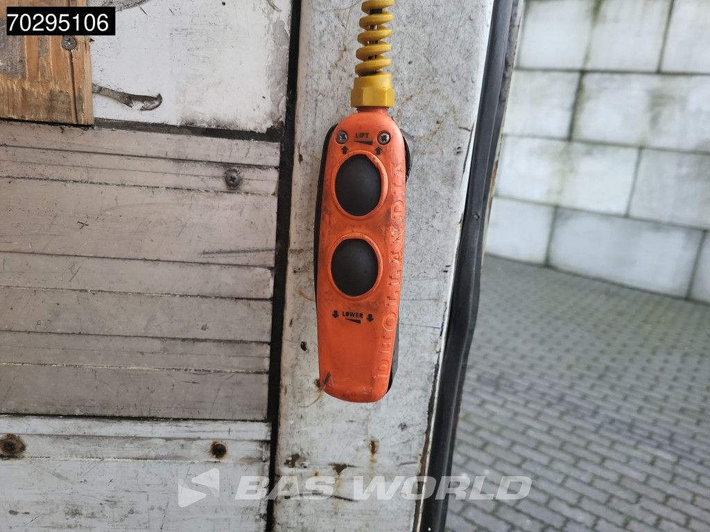 Mercedes Antos Antos 1924 4X2 19tons NL-Truck 2000kg Ladebordwand Automatic Cruise control Euro 6