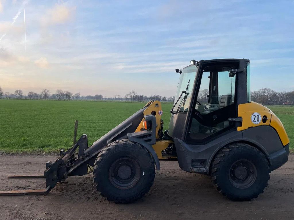 Ahlmann AX85 Shovel Loader