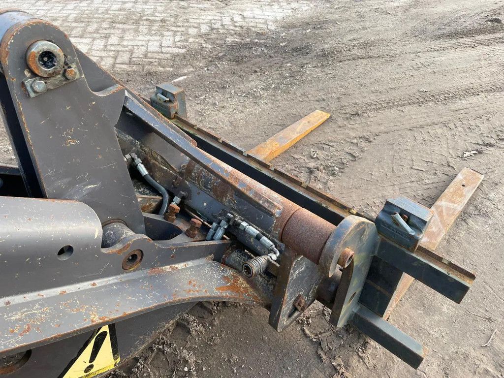 Ahlmann AX85 Shovel Loader