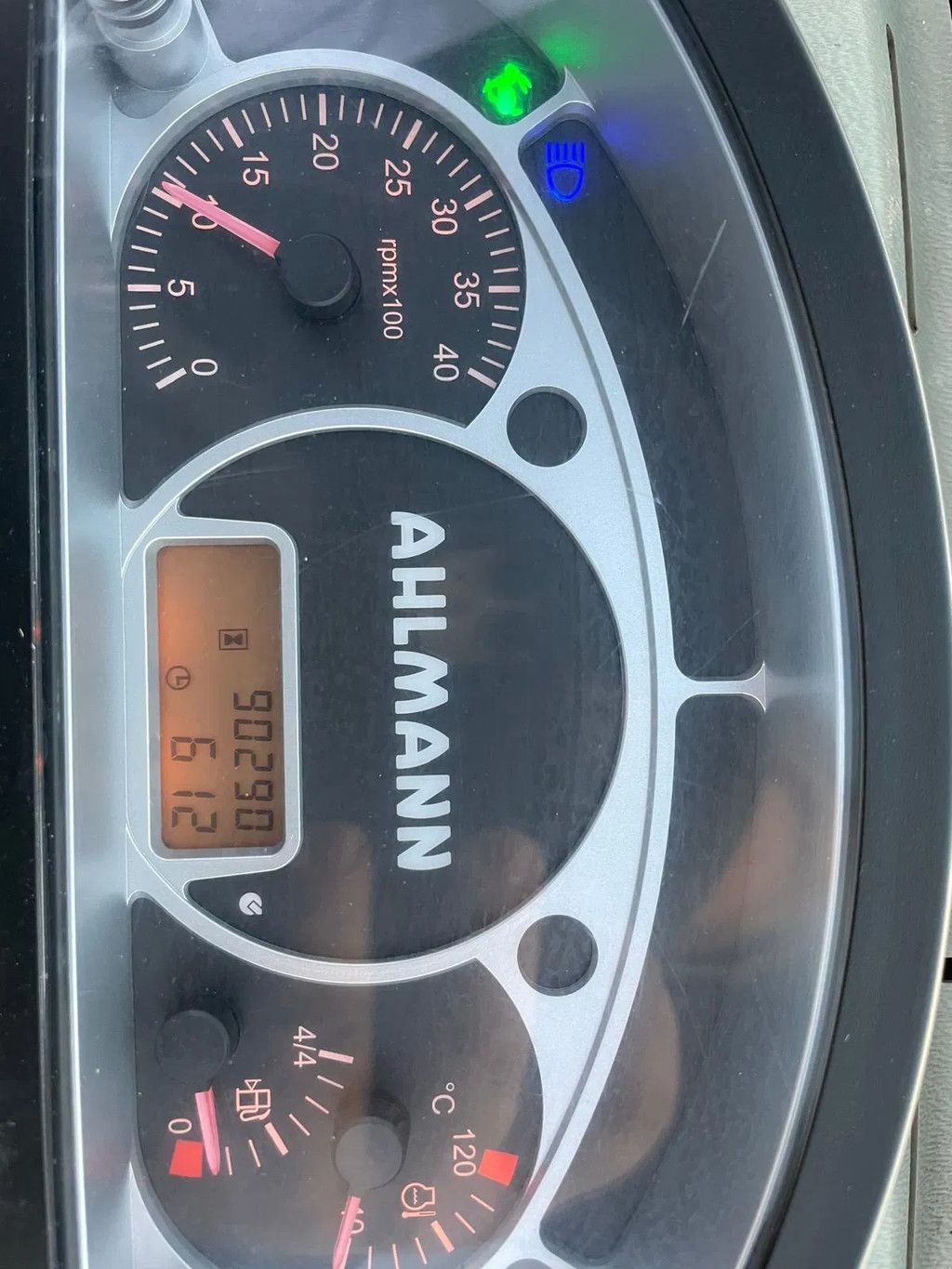 Ahlmann AX85 Shovel Loader