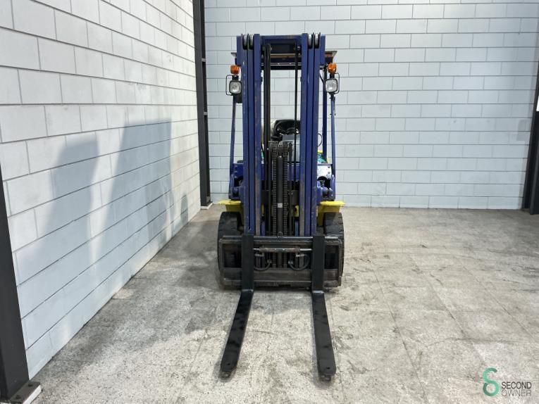 Forklifts LPG Komatsu FG 25 HT-14 2005 Side-shift
