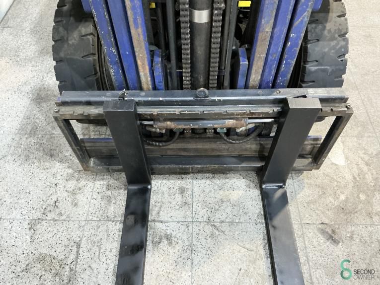 Forklifts LPG Komatsu FG 25 HT-14 2005 Side-shift