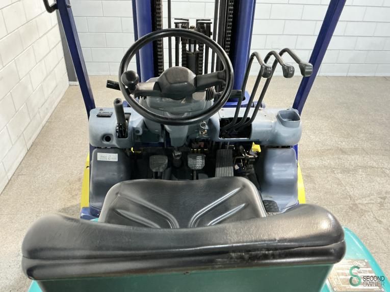 Forklifts LPG Komatsu FG 25 HT-14 2005 Side-shift