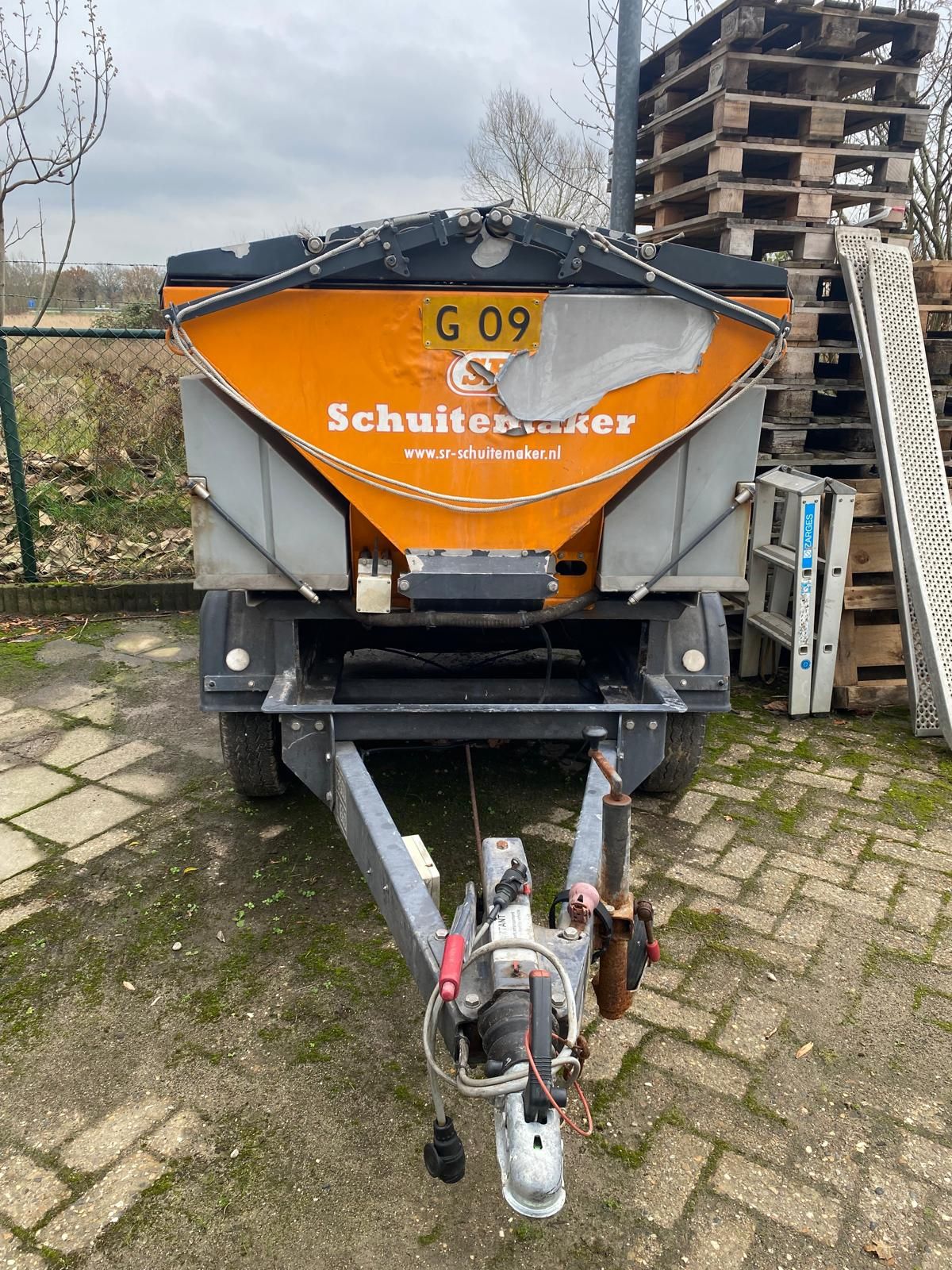 Schuitemaker Epoke zoutstrooier met 80km/h onderstel