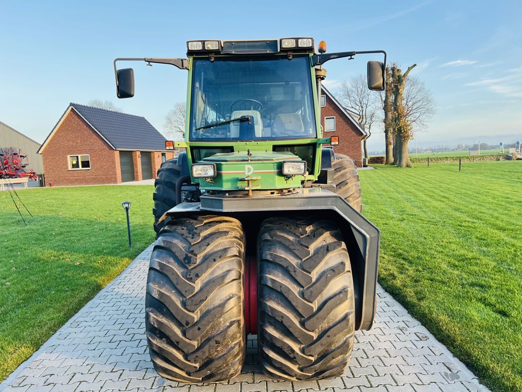 Fendt Xylon 524 3 wieler / zaaicombinatie