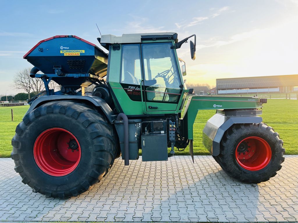 Fendt Xylon 524 3 wieler / zaaicombinatie