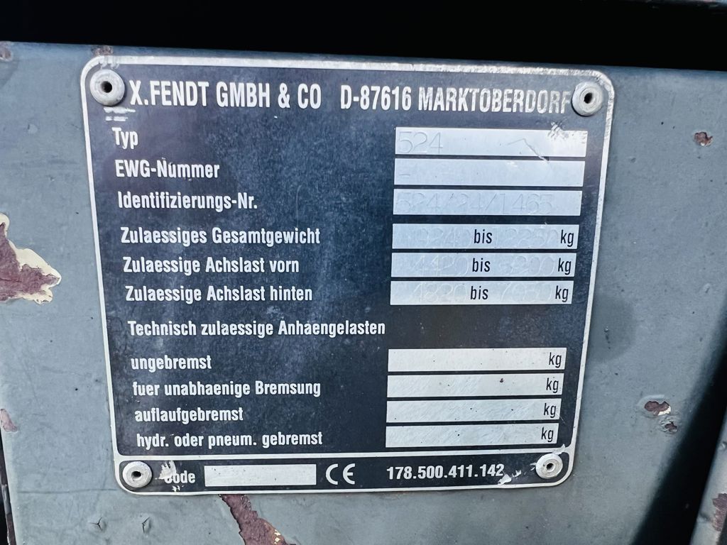 Fendt Xylon 524 3 wieler / zaaicombinatie