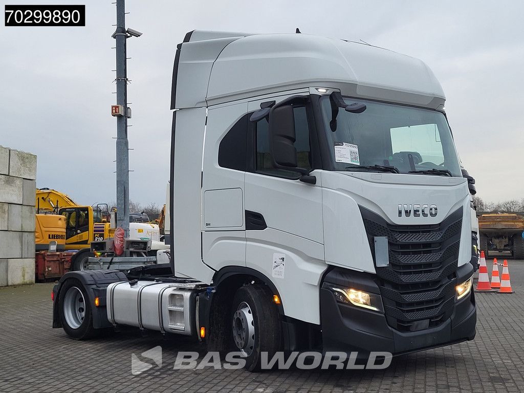 Iveco Stralis 460 4X2 Mega Retarder 2xTanks ACC Euro 6