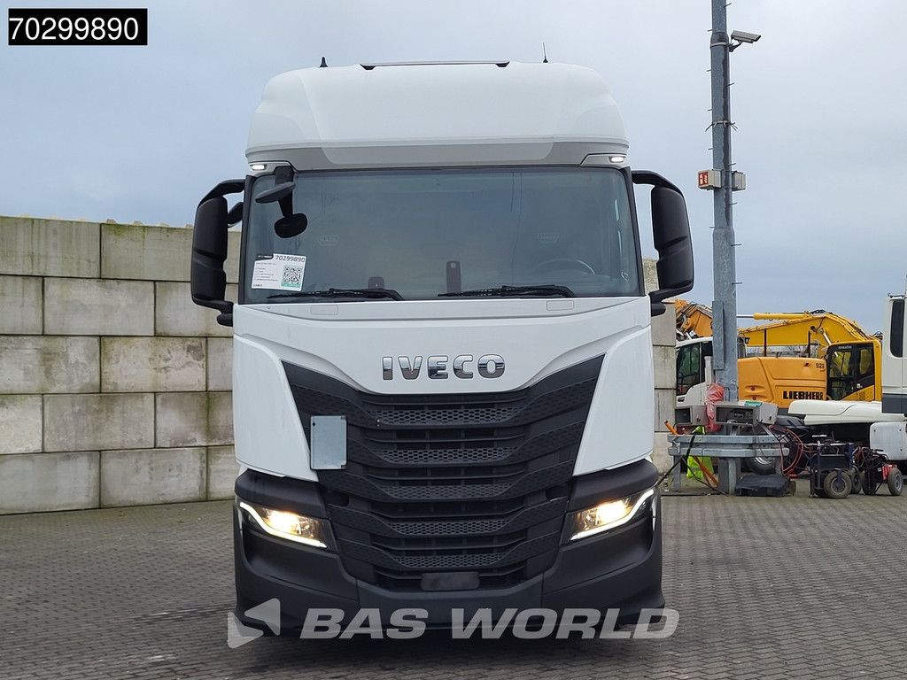 Iveco Stralis 460 4X2 Mega Retarder 2xTanks ACC Euro 6