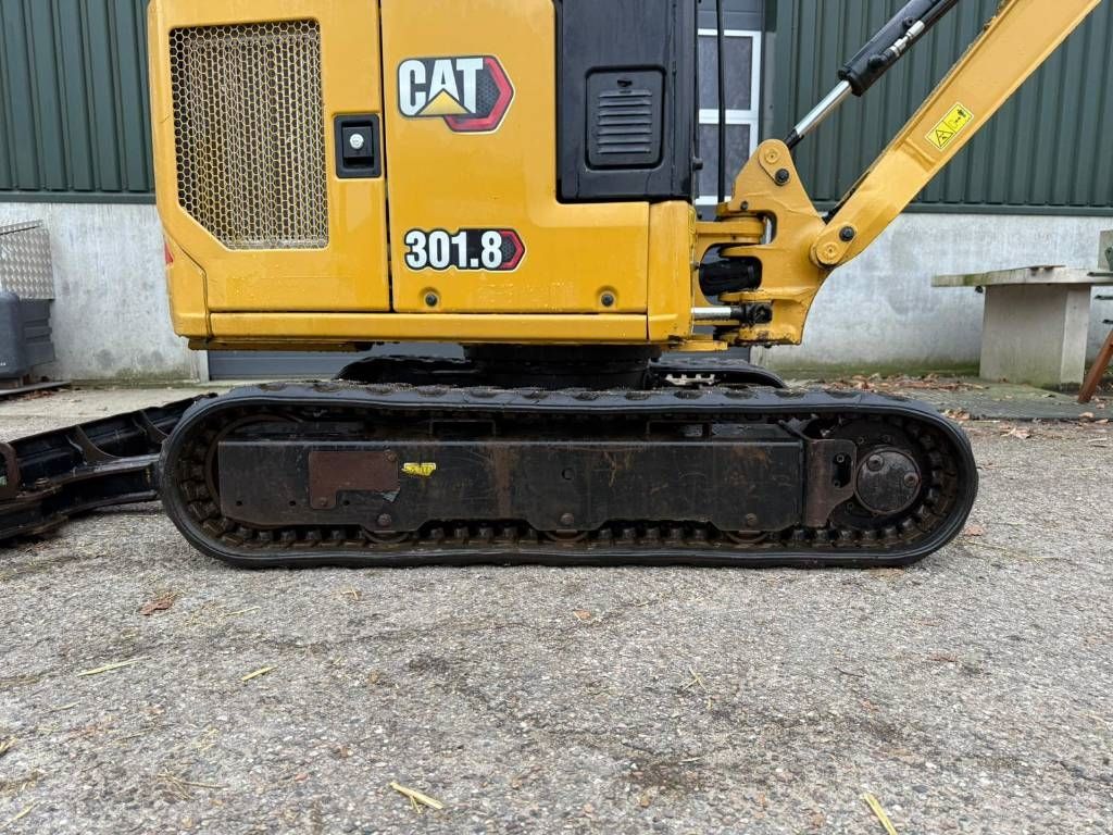 CAT 301.8