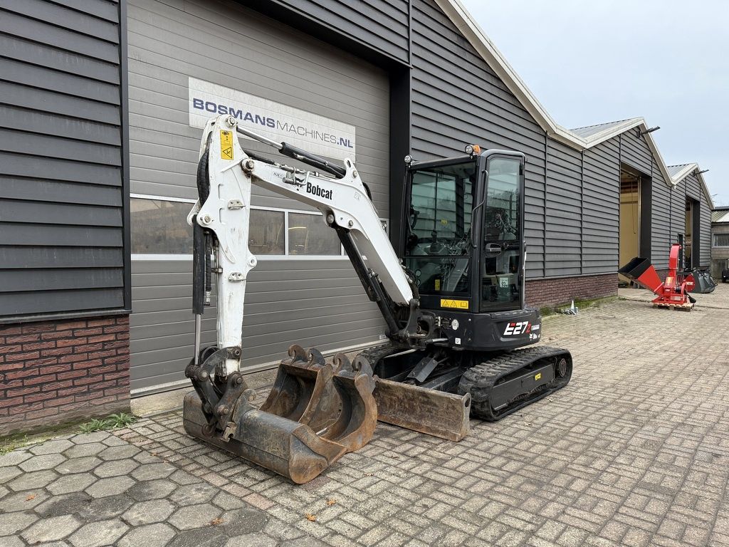 Bobcat E27 z minigraver BJ 2023 sloop / sorteer functie