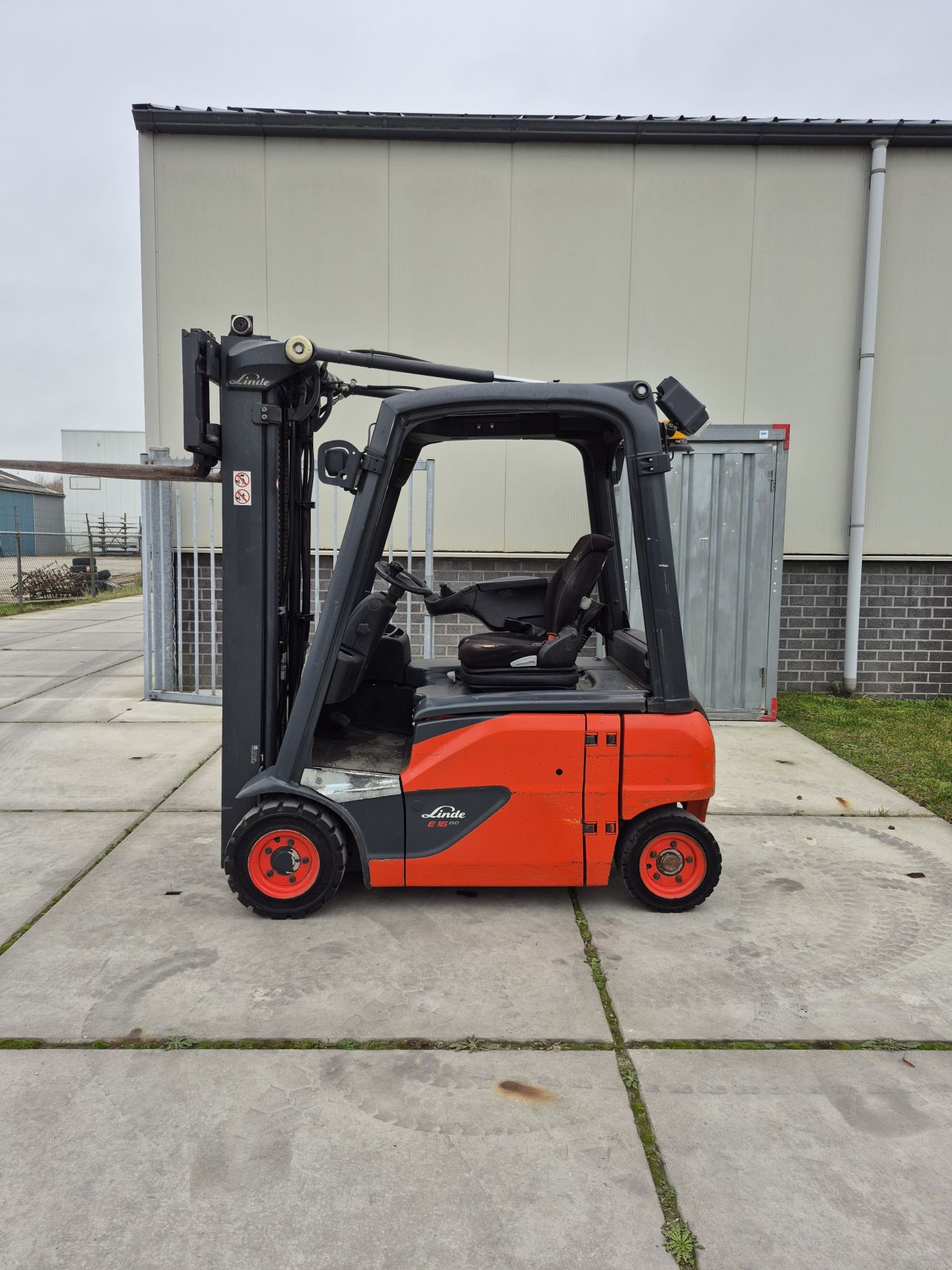 Londe E16P-02 triplex sideshift bj 2019 6029 uur