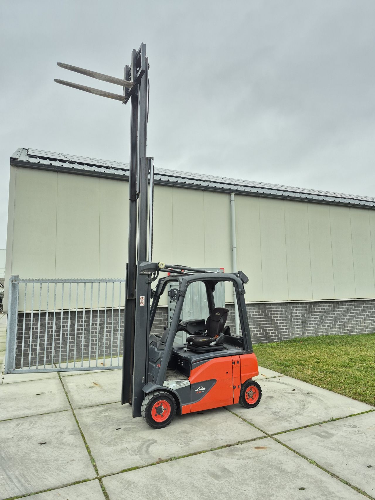 Londe E16P-02 triplex sideshift bj 2019 6029 uur