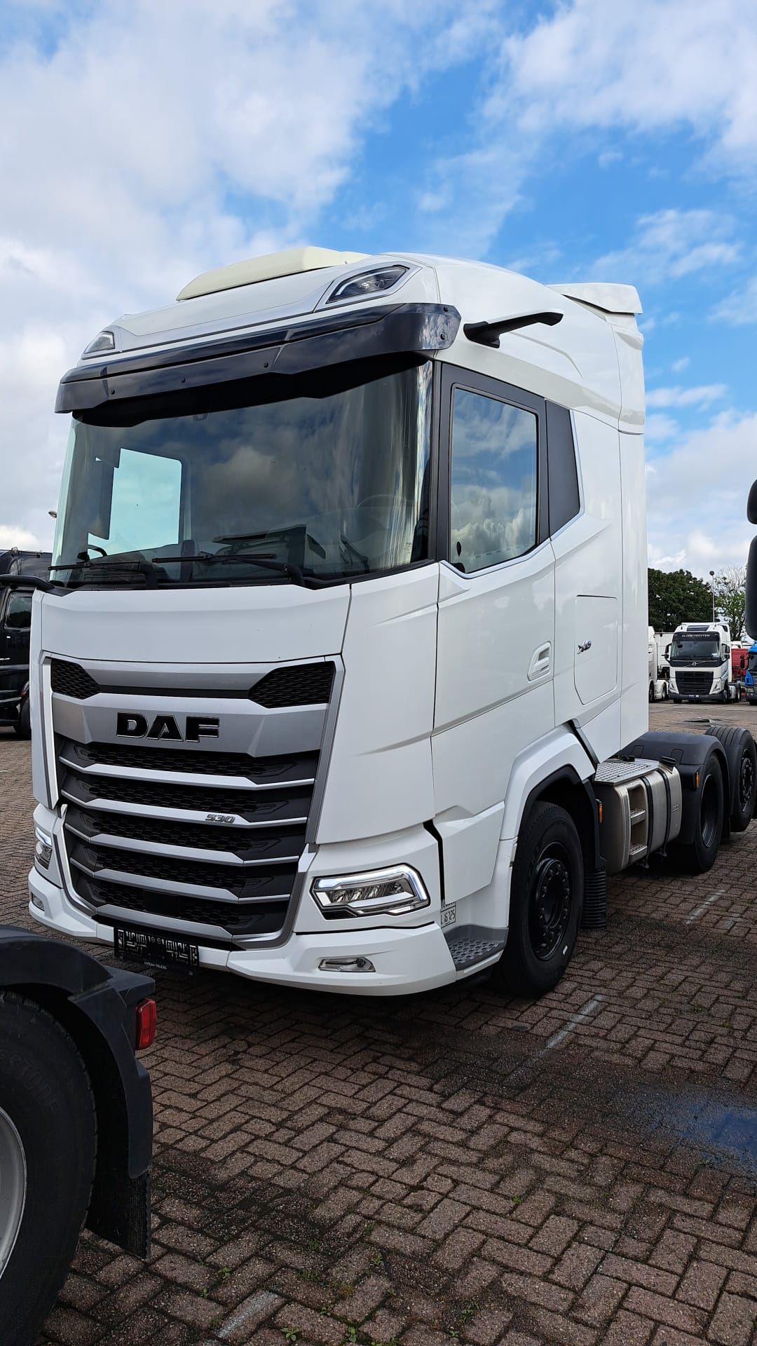 DAF XG FTN 530 Gestuurde naloper