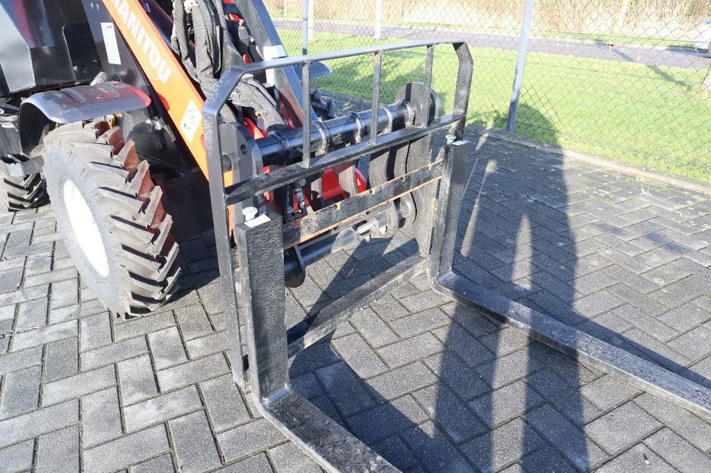 Manitou MLA 2-25 H | FORKS | QUICK COUPLER | NEW UNUSED