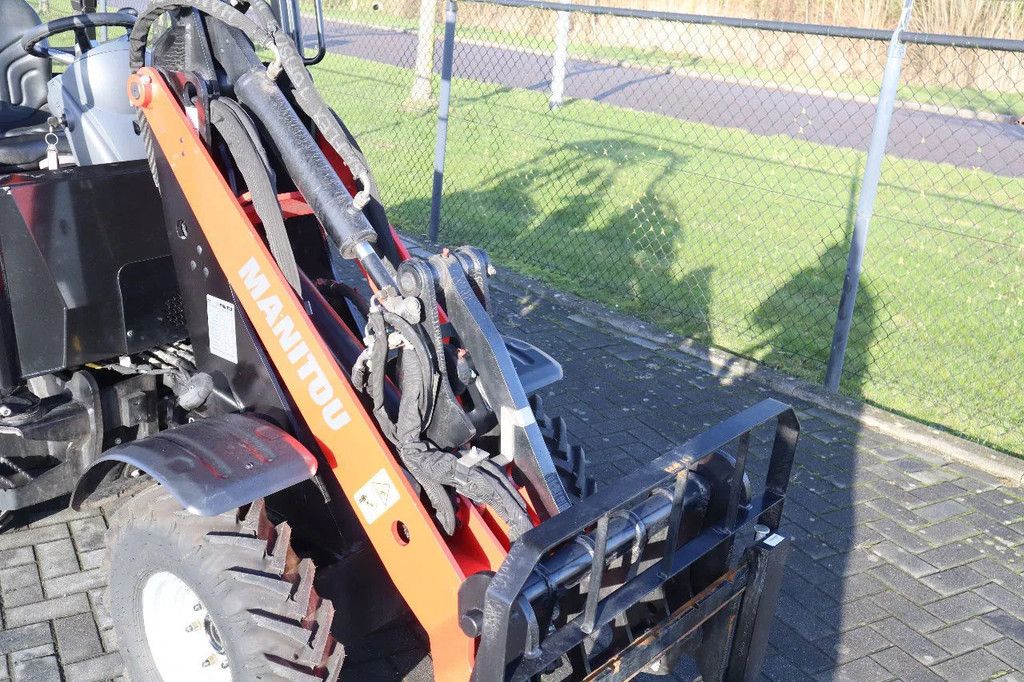 Manitou MLA 2-25 H | FORKS | QUICK COUPLER | NEW UNUSED