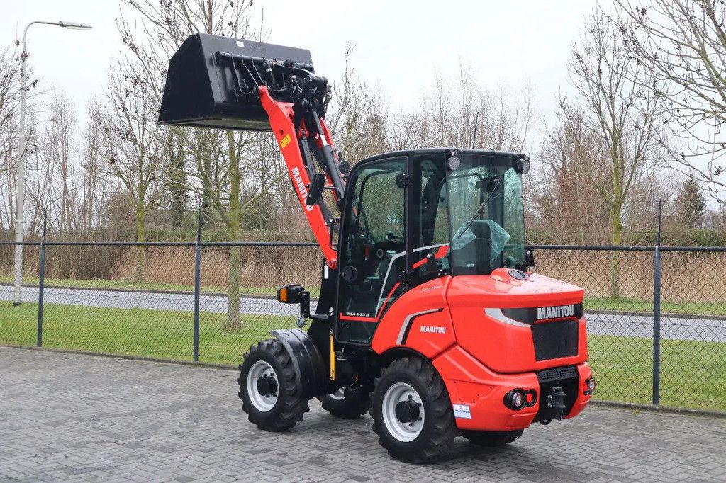 Manitou MLA 3-25 H | BUCKET | QUICK COUPLER | NEW UNUSED