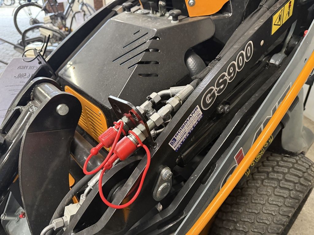 Giant GS900 SKID schranklader DEMO 2024 10 uur