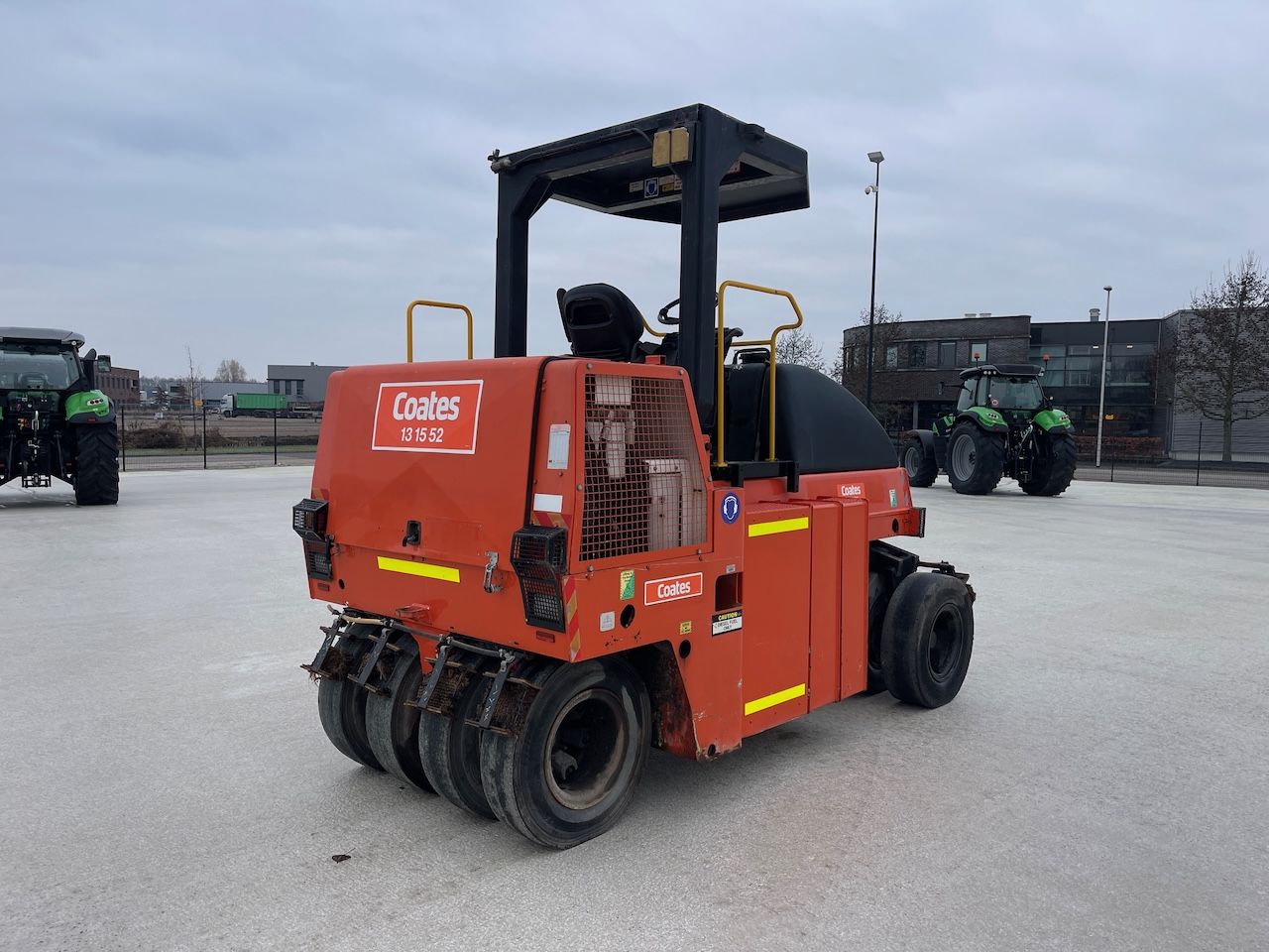 Dynapac CP142 Bandenwals