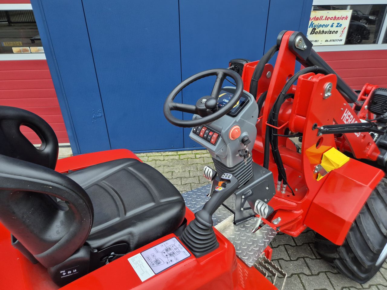 HERACLES H190 PRO SHOVEL YANMAR MOTOR LEASE MOGELIJK NIEUW