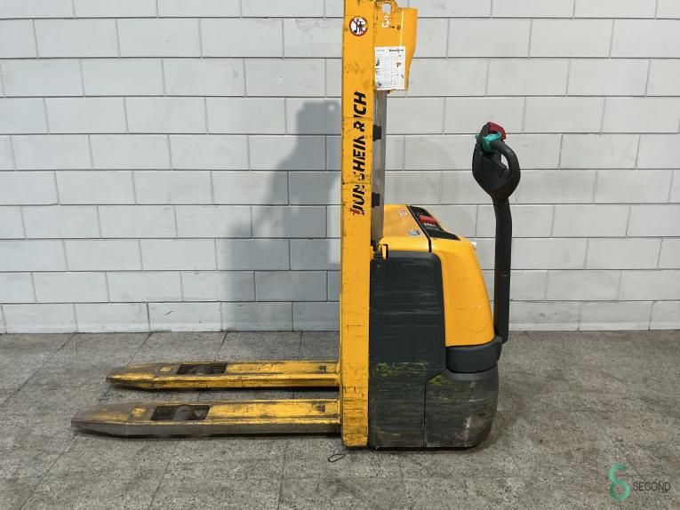 Stackers Electric Jungheinrich EJC 112 2014