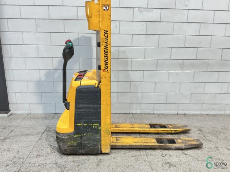 Stackers Electric Jungheinrich EJC 112 2014