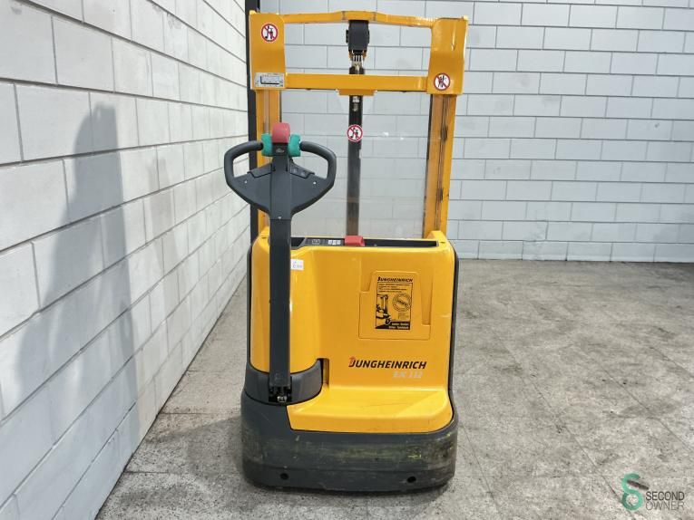 Stackers Electric Jungheinrich EJC 112 2014