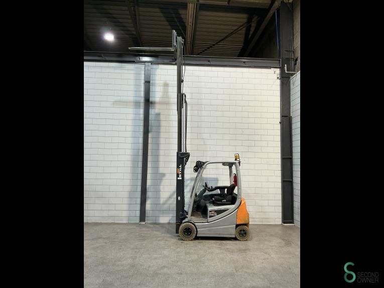 Gabelstapler Elektrisch Still RX20-20P 2019