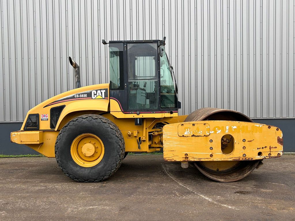 Caterpillar CS583E