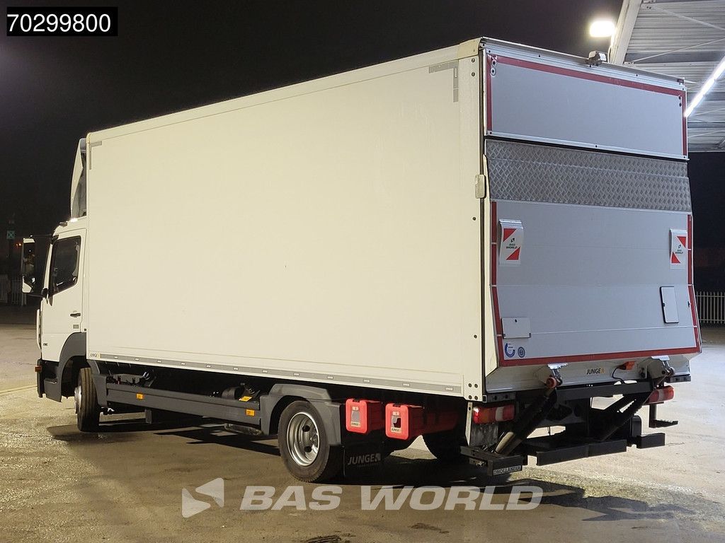 Mercedes Atego 816 4X2 8tonner Automatic 1000kg Ladebordwand Euro 6