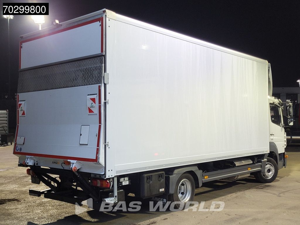 Mercedes Atego 816 4X2 8tonner Automatic 1000kg Ladebordwand Euro 6