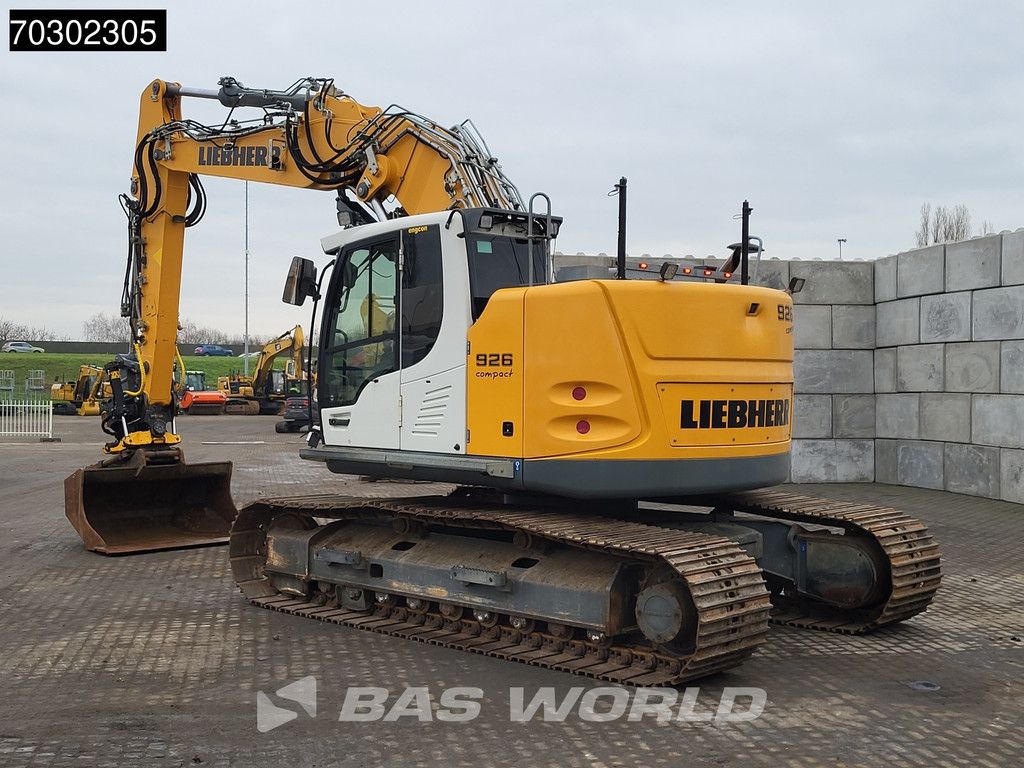 Liebherr R926 COMPACT Tiltrotator