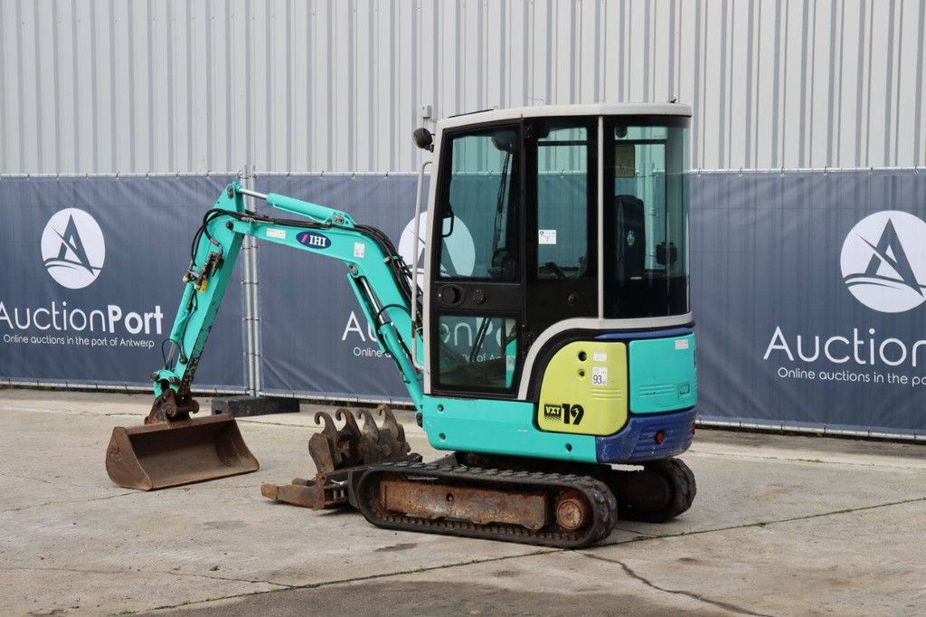 Mini excavator Ihi 19UXT Diesel 10.5kW 2011