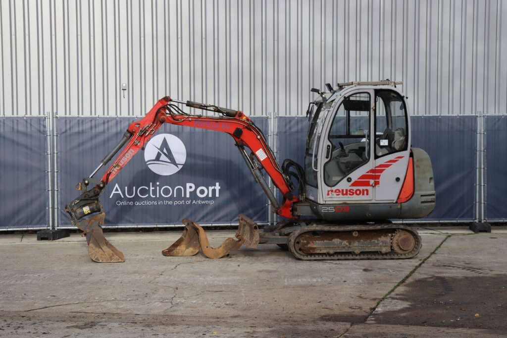 Rupsgraafmachine Neuson 2503RD Diesel 19.5kW 2008