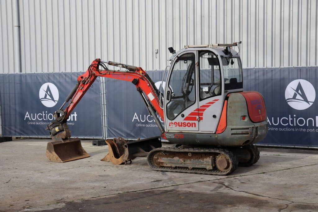 Rupsgraafmachine Neuson 2503RD Diesel 19.5kW 2008