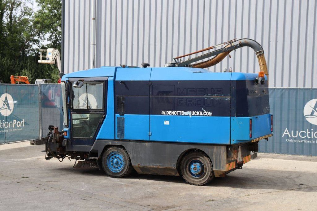 Veegmachine Ravo 5002 SI Diesel 2000