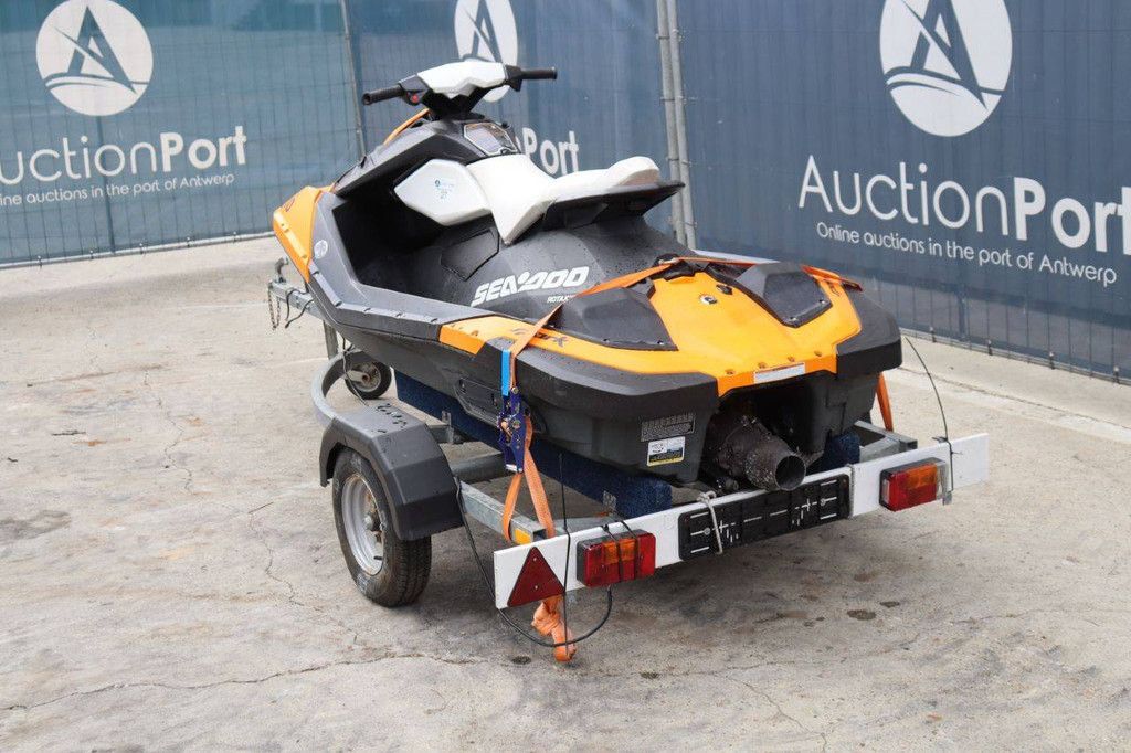Jetski Sea doo Spark Petrol 2014