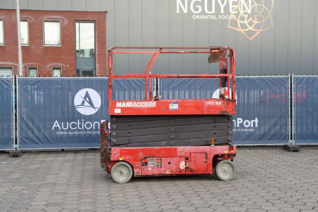 ManiAccess 120 SE Electric Scissor Lift 11.75m 2014