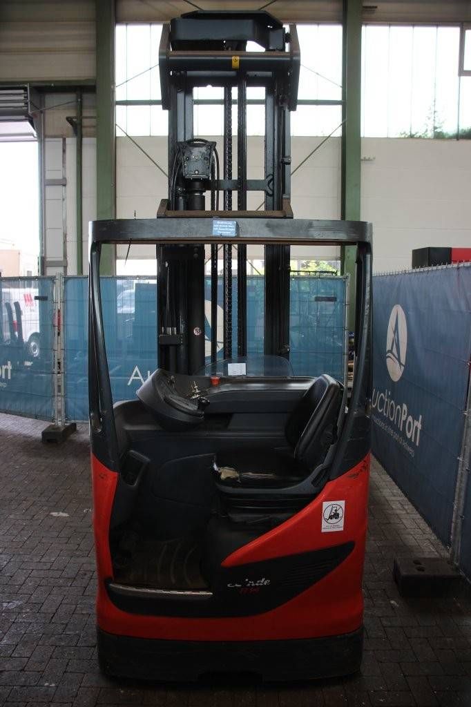 Reach truck Linde R14-01 Electric 1400kg 8.0m 2015