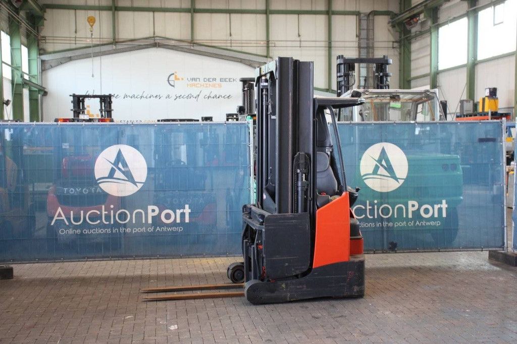 Reach truck Linde R14X-03 Electric 1400kg 6.1m 2014